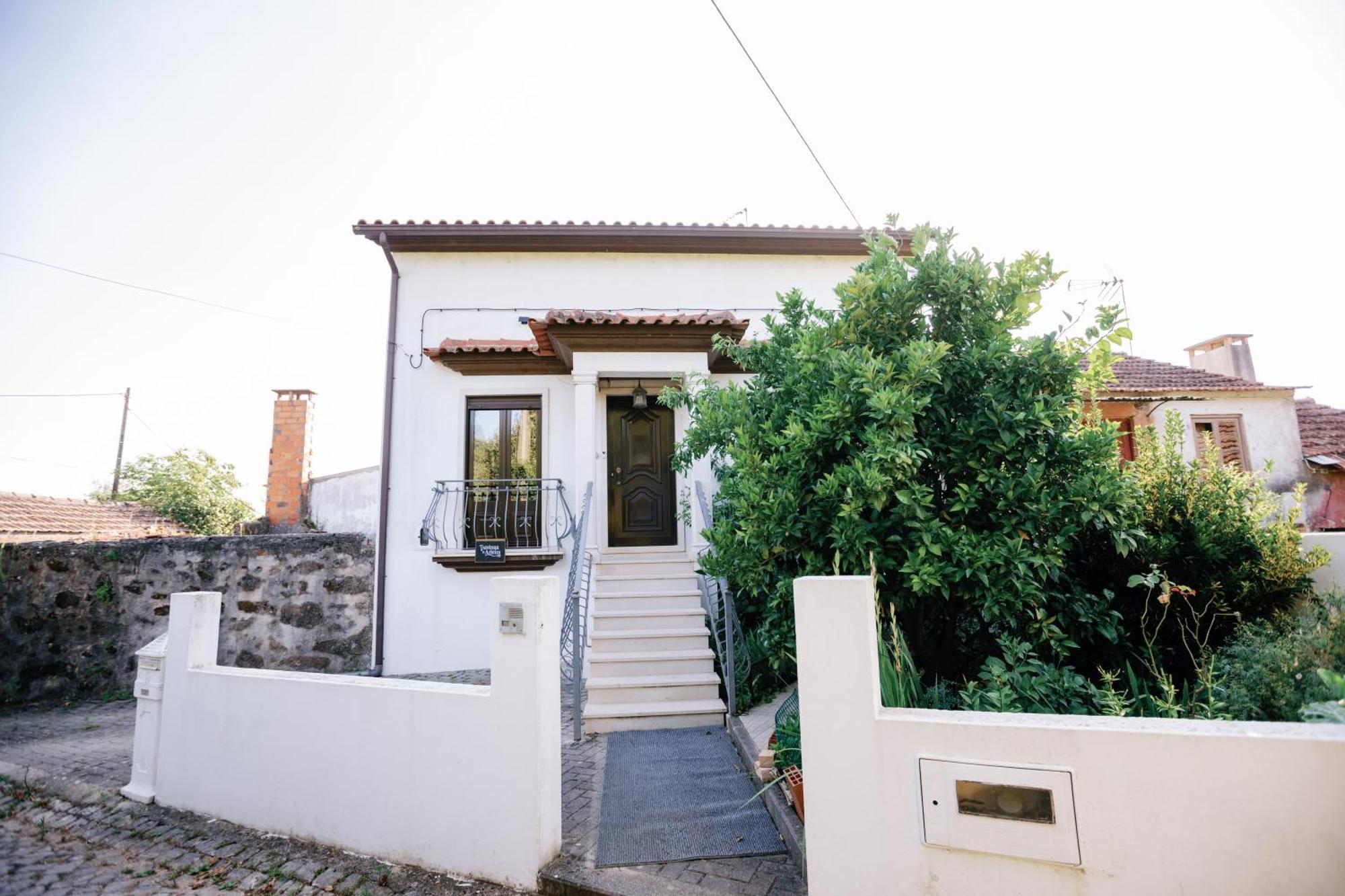 R3 - Guesthouse Travessa Da Arieira Aguda (Leiria) Buitenkant foto
